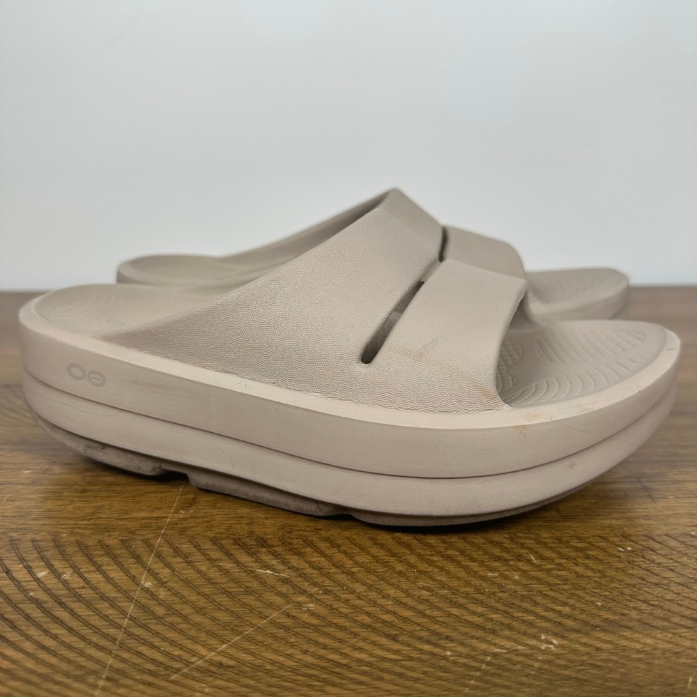 OOFOS OOmega OOahh Recovery Platform Slides Womens 7 Beige Nomad Thick Sandals